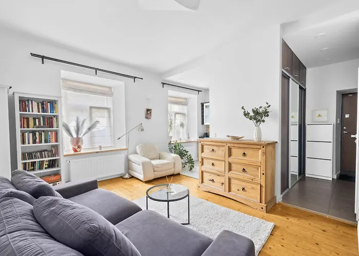 Cozy Appartment In The Heart Of Old Town With Free Parking