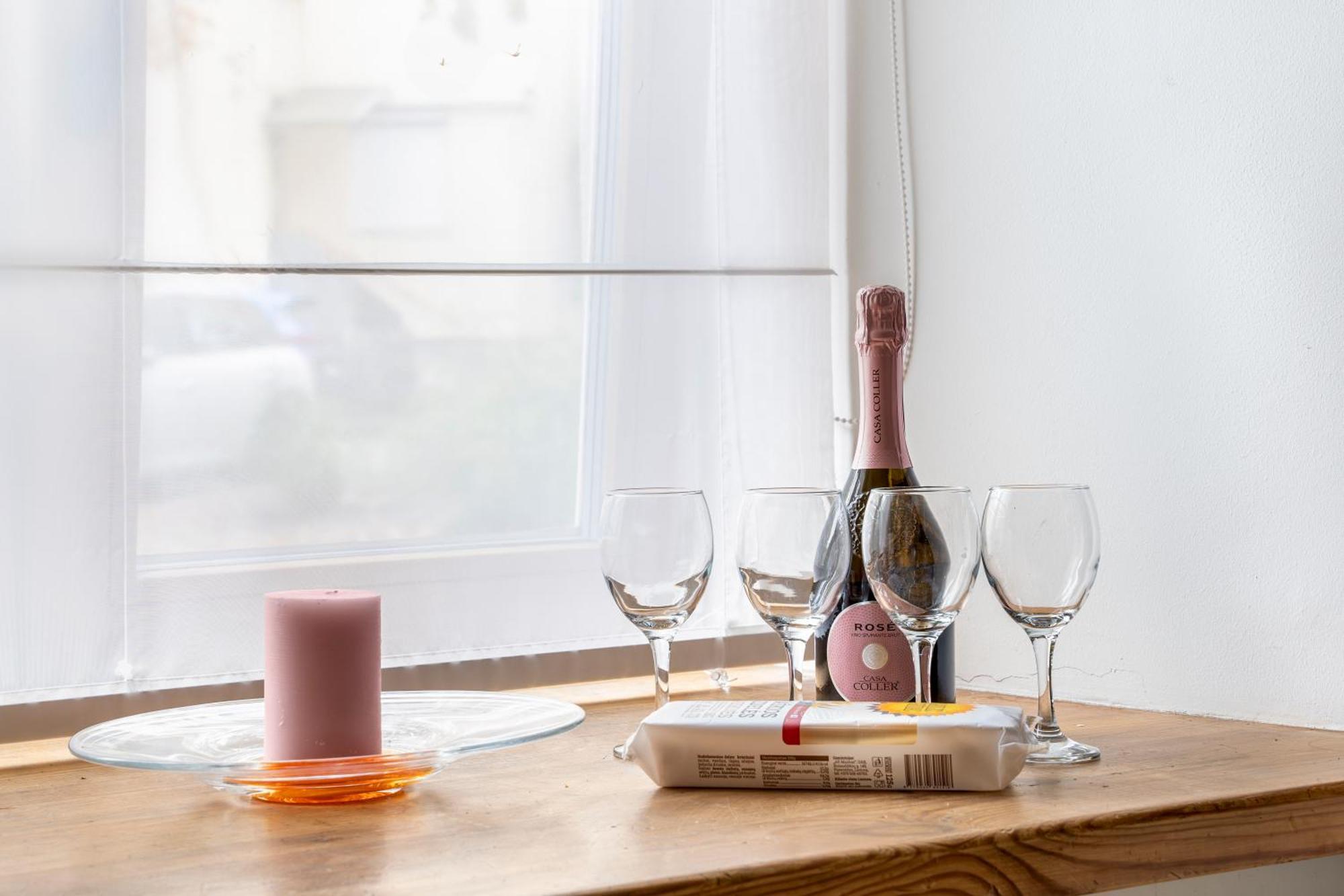 Cozy In The Heart Of Old Town With Free Parking Vilnius