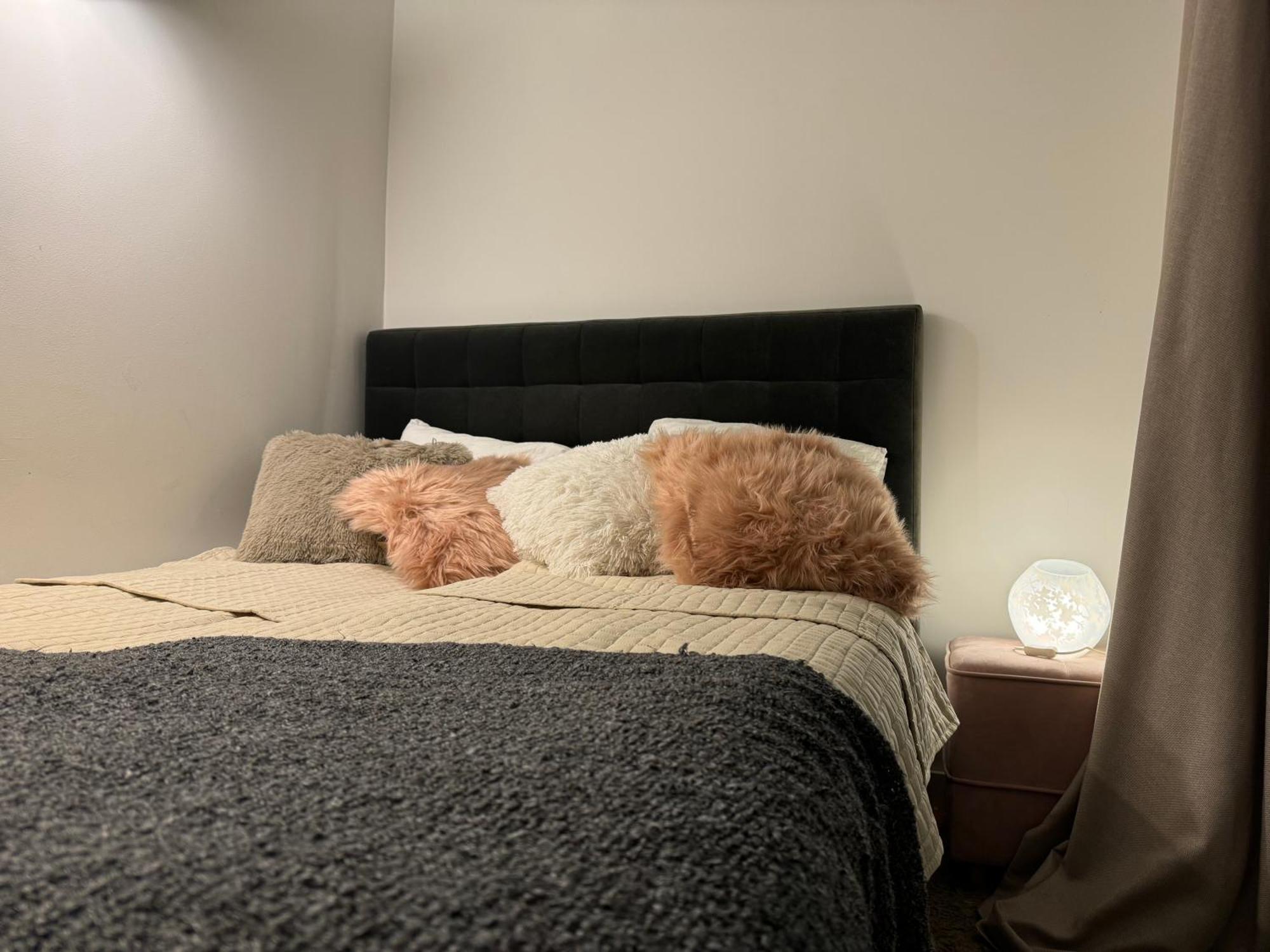 Apartment Cozy In The Heart Of Old Town With Free Parking *