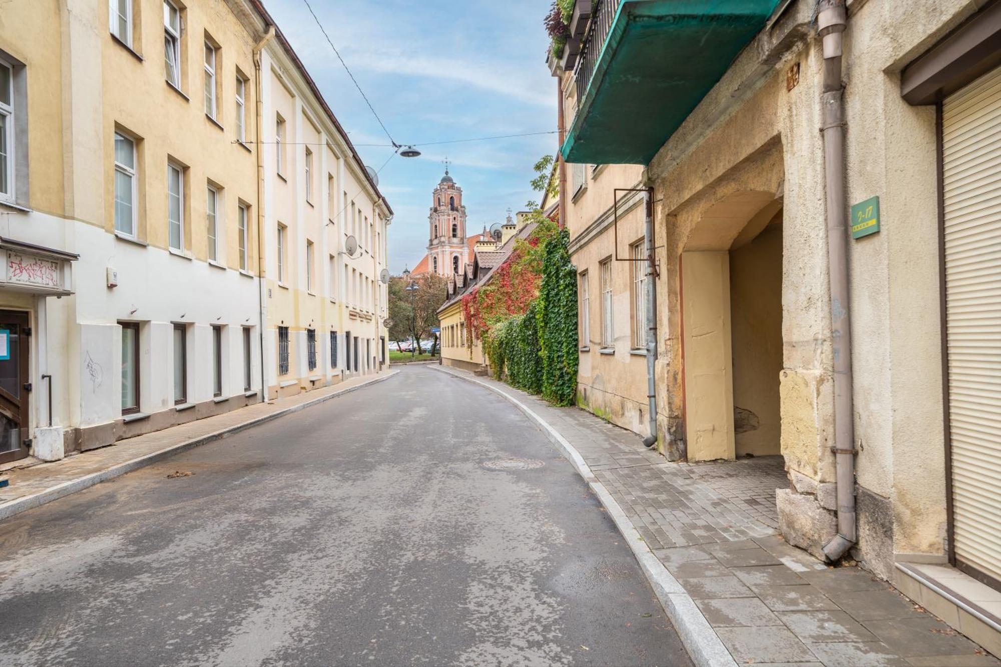 Cozy In The Heart Of Old Town With Free Parking